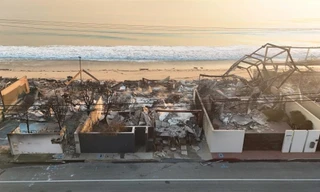 Biệt thự của Hoa hậu Hoàn vũ bị thiêu rụi 