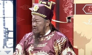 Hình ảnh mới nhất của 'Bao Thanh Thiên' Kim Siêu Quần