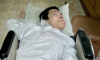 Chàng trai tật nguyền mong hiến xác