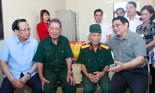 Thủ tướng: Đẩy mạnh hơn nữa công tác chăm sóc thương binh, bệnh binh, gia đình liệt sĩ