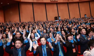 Bảo vệ nền tảng tư tưởng của Đảng trong công nhân, người lao động