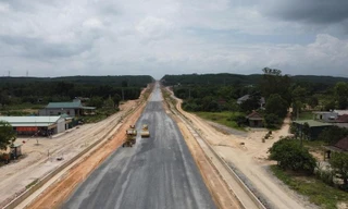 Thủ tướng: Tăng cường kỷ luật, thay thế kịp thời cán bộ yếu kém