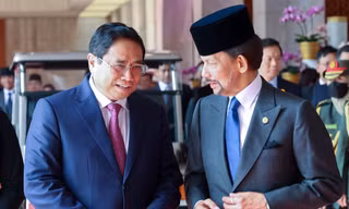 Brunei dành nghi lễ đặc biệt tiếp Thủ tướng Phạm Minh Chính và Phu nhân