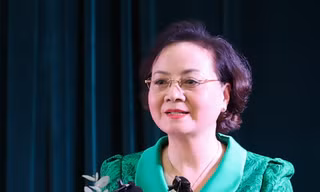 Bộ trưởng Bộ Nội vụ: Hướng tới bỏ thi, xét thăng hạng viên chức