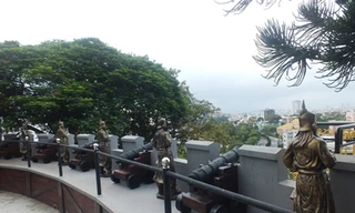 Nỗi buồn ở bảo tàng vũ khí cổ