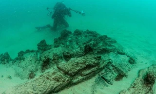 Các nhà khảo cổ đại dương tìm thấy xác tàu ở ngoài khơiCascais, Bồ Đào Nha. Ảnh: CNN.