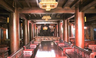 Ngôi nhà gỗ 5 tầng độc nhất vô nhị của ông lão 73 tuổi ở Hà Tĩnh