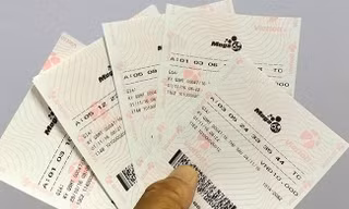 Những tấm vé xổ số Vietlott.