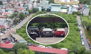 Bên trong bãi xe không phép trên khu đất 'vàng' rộng hơn 10.000m2 tại số 295 Lê Duẩn.
