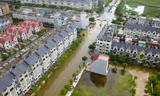 ‘Làng' biệt thự triệu đô Hà Nội ngập lụt vì bị bỏ rơi?