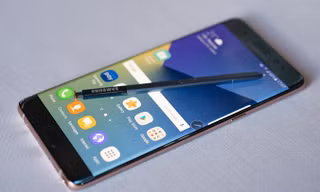 10 chiếc điện thoại ảnh hưởng đến sự phát triển của Samsung