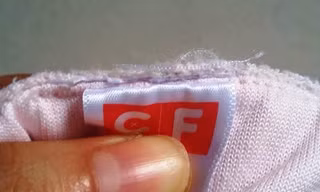 Hình ảnh từ khách hàng với nghi vấn thay mác sản phẩm của Con Cưng.