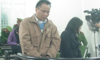 Đôi tình nhân trong phiên xử ngày 19/2