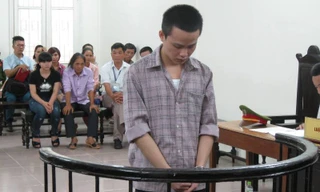 Tên sát nhân trong phiên xử. Ảnh: BH