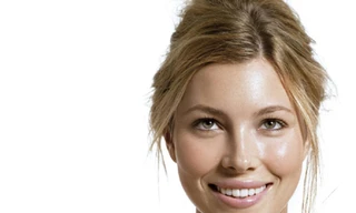 Jessica Biel không đau khổ khi chia tay bồ