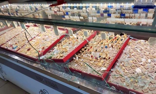 Công an truy tìm số trang sức bị cướp tiệm vàng ở Khánh Hòa