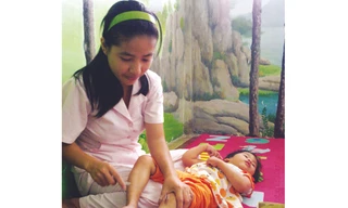 Mẹ 9x của những em bé bất hạnh