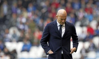 HLV Zidane thất vọng vì Real Madrid không thể lật đổ Barcelona.