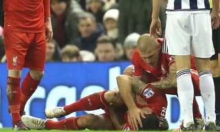 Tình huống chấn thương nghiêm trọng của Dejan Lovren.