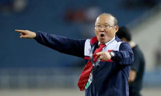 Quang Hải có công ty quản lý riêng ở châu Âu.