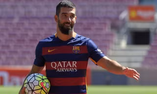 Barcelona quyết giữ chân Turan.