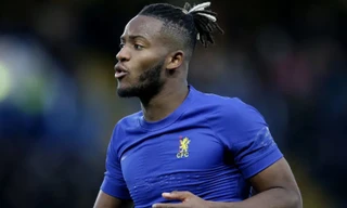 Michy Batshuayi trong màu áo Chelsea.