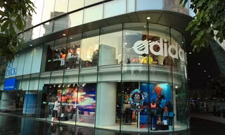 Adidas có thể bội thu từ EURO 2016.