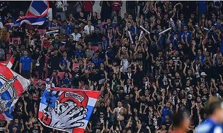 CĐV bóng đá Indonesia quay lưng với ĐTQG.