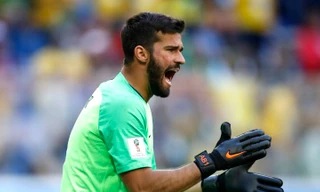 Thủ thành Alisson Becker chưa để thủng lưới bàn nào kể từ đầu giải.