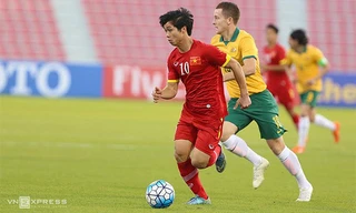 Công Phượng và các đồng đội nhận bàn thua sớm. Ảnh: Vnexpress