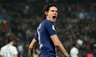 Edinson Cavani vừa được PSG gia hạn thêm 2 tháng.