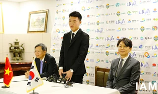 Xuân Trường ra mắt Gangwon FC.