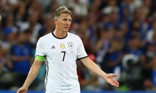 Schweinsteiger hướng ánh mắt tới AS Monaco.