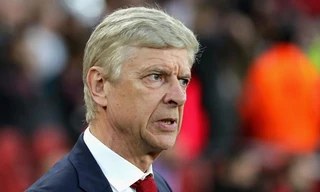 Bản tin thể thao: HLV Wenger gây sốc với đội hình 'đại chiến' M.U