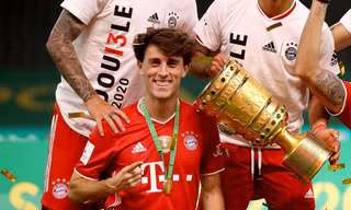 Alvaro Odriozola đối mặt tương lai bất định.