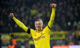 Erling Haaland tiếp tục tỏa sáng tại Dortmund.