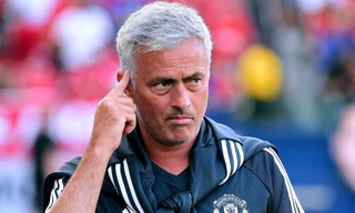 HLV Jose Mourinho lo lắng về nhân sự của M.U.