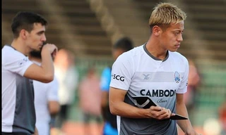Keisuke Honda đặt mục tiêu cao cùng U23 Campuchia.