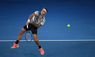 Federer lần thứ 13 vào tứ kết Australia Open.