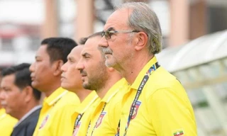 HLV Gerd Zeise thất vọng về thái độ thi đấu của U22 Myanmar.