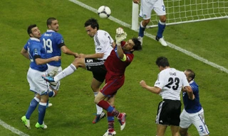 Đức sẽ có cơ hội phục thù Italia khi hai đội gặp nhau tại tứ kết.