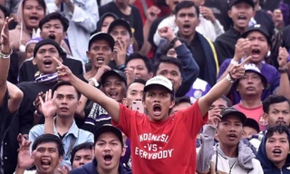 PSSI vừa ra thông báo tạm hoãn giải VĐQG Indonesia.