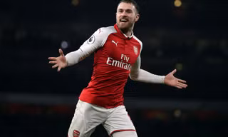 Tiền vệ Aaron Ramsey.