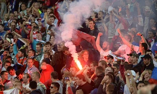 ĐT Nga lại sắp gặp họa vì CĐV nhà.