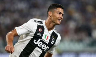 Cristiano Ronaldo tiếp tục tỏa sáng trong màu áo Juventus.