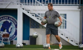 HLV Vitorino đối mặt tương lai bất định.