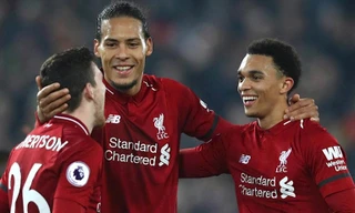 Liverpool là đội phải trả nhiều "phí bôi trơn" nhất Premier League trong khoảng 1 năm qua.