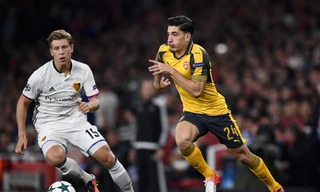 Bellerin sẽ nhận lương gấp đôi nếu gia hạn với Arsenal.