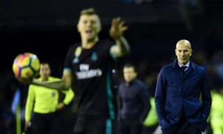 HLV Zidane rất tức giận khi Real Madrid đánh rơi chiến thắng trước Celta Vigo.