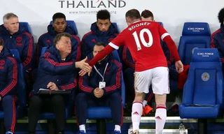 Rooney sa sút phong độ trầm trọng.